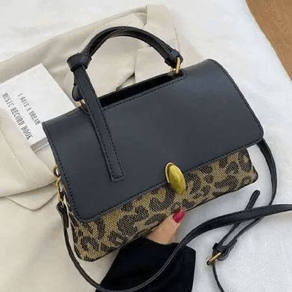 2/$30 Ladies Leopard Ladies Fashionable Purse - Picture 4 of 16